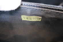 Load image into Gallery viewer, CHANEL CC mark 2WAY Vanity Caviar skin Black/Gold hadware Vanity 700080166