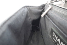 將圖片載入圖庫檢視器 CHANEL/シャネル Vステッチチェーンショルダーバッグ キャビアスキン ブラック/シルバー金具 ショルダーバッグ 800100084
