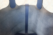Load image into Gallery viewer, HERMES PICOTIN LOCK PM Tressage Epsom leather Blue brighton/Capucine/Blue saphir C Engraving Hand bag 700120132