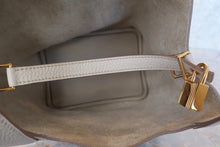 將圖片載入圖庫檢視器 HERMES/エルメス ピコタンロックPM トリヨンクレマンス ベトン U刻印 ハンドバッグ 700100016