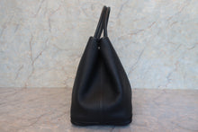 Load image into Gallery viewer, HERMES GARDEN PARTY PM Negonda leather Black □R Engraving Tote bag 700120107