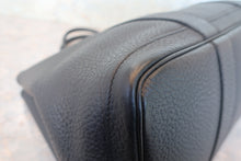 Load image into Gallery viewer, HERMES GARDEN PARTY PM Negonda leather Black □R Engraving Tote bag 700120107