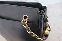 画像をギャラリービューアに読み込む, CHANEL/シャネル トリプルココマークチェーンショルダーバッグ キャビアスキン ブラック/ゴールド金具 ショルダーバッグ 800030012