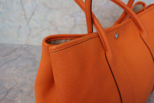 將圖片載入圖庫檢視器 HERMES/エルメス ガーデンパーティPM ネゴンダ オレンジ □O刻印 トートバッグ 700090227