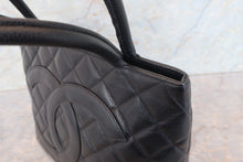 画像をギャラリービューアに読み込む, CHANEL/シャネル 復刻トート キャビアスキン ブラック/ゴールド金具 トートバッグ 700110017
