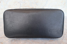 画像をギャラリービューアに読み込む, CHANEL/シャネル 復刻トート キャビアスキン ブラック/ゴールド金具 トートバッグ 700110017