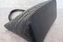 画像をギャラリービューアに読み込む, CHANEL/シャネル 復刻トート キャビアスキン ブラック/ゴールド金具 トートバッグ 700110017