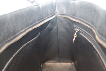 画像をギャラリービューアに読み込む, CHANEL/シャネル 復刻トート キャビアスキン ブラック/ゴールド金具 トートバッグ 700110017