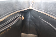 画像をギャラリービューアに読み込む, CHANEL/シャネル 復刻トート キャビアスキン ブラック/ゴールド金具 トートバッグ 700110017