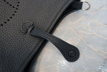 Load image into Gallery viewer, HERMES EVELYNE TPM Clemence leather Black C Engraving Shoulder bag 800090049
