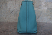 将图片加载到图库查看器,HERMES GARDEN PARTY PM Country leather Blue atoll T刻印 Tote bag 800010083