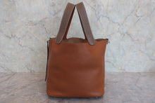 将图片加载到图库查看器,HERMES PICOTIN LOCK CASAQUE MM Clemence leather Etoupe gray/Gold □P刻印 Hand bag 800070093