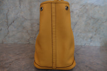 Load image into Gallery viewer, HERMES GARDEN PARTY PM Negonda leather Jaune Tote bag 800010141