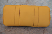 Load image into Gallery viewer, HERMES GARDEN PARTY PM Negonda leather Jaune Tote bag 800010141