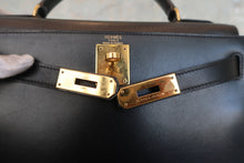 画像をギャラリービューアに読み込む, HERMES/エルメス ケリー28 ボックスカーフ ブラック 〇X刻印 ショルダーバッグ 800030015