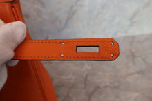 Load image into Gallery viewer, HERMES BIRKIN 30 Epsom leather Orange □K Engraving Hand bag 700090175
