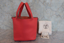 画像をギャラリービューアに読み込む, HERMES/エルメス ピコタンロックMM トリヨンクレマンス ルージュピヴォワンヌ □R刻印 ハンドバッグ 800030008