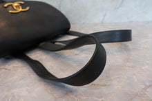 画像をギャラリービューアに読み込む, CHANEL/シャネル ココマークチェーンリュック キャビアスキン ブラック/ゴールド金具 リュック 700110033