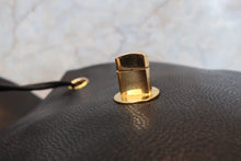 画像をギャラリービューアに読み込む, CHANEL/シャネル ココマークチェーンリュック キャビアスキン ブラック/ゴールド金具 リュック 700110033