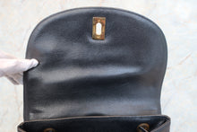 画像をギャラリービューアに読み込む, CHANEL/シャネル ココマークチェーンリュック キャビアスキン ブラック/ゴールド金具 リュック 700110033