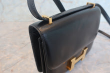 Load image into Gallery viewer, HERMES CONSTANCE MINI Box carf leather Black Shoulder bag 700120115