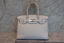 Load image into Gallery viewer, HERMES BIRKIN 30 Clemence leather Pearl gray □Q Engraving Hand bag 700080192