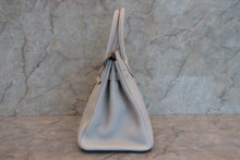 Load image into Gallery viewer, HERMES BIRKIN 30 Clemence leather Pearl gray □Q Engraving Hand bag 700080192