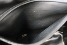 画像をギャラリービューアに読み込む, CHANEL/シャネル ココマークチェーンリュック キャビアスキン ブラック/ゴールド金具 リュック 700110033