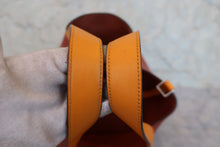 将图片加载到图库查看器,HERMES PICOTIN LOCK TOUCH MM Clemence leather/Swift leather Cuivre/Jaune d'or X刻印 Hand bag 800020266