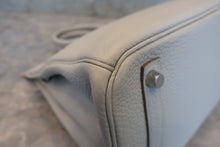 Load image into Gallery viewer, HERMES BIRKIN 30 Clemence leather Pearl gray □Q Engraving Hand bag 700080192