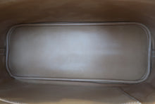Load image into Gallery viewer, HERMES BOLIDE 35 Graine Couchevel leather Natural □A Engraving Shoulder bag 800060016