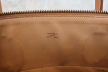 Load image into Gallery viewer, HERMES BOLIDE 35 Graine Couchevel leather Natural □A Engraving Shoulder bag 800060016