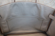 Load image into Gallery viewer, HERMES BIRKIN 30 Clemence leather Pearl gray □Q Engraving Hand bag 700080192