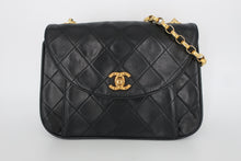 画像をギャラリービューアに読み込む, CHANEL/シャネル マトラッセチェーンショルダーバッグ ラムスキン ブラック/ゴールド金具 ショルダーバッグ 800100068