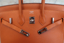 Load image into Gallery viewer, HERMES BIRKIN 25 Chevre myzore goatskim Orange □H Engraving Hand bag 700120086