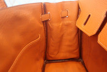 Load image into Gallery viewer, HERMES BIRKIN 25 Chevre myzore goatskim Orange □H Engraving Hand bag 700120086