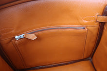 Load image into Gallery viewer, HERMES BIRKIN 25 Chevre myzore goatskim Orange □H Engraving Hand bag 700120086