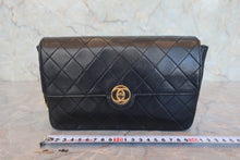 将图片加载到图库查看器,CHANEL/香奈儿 CF 链条包 羊皮 Black/Gold hadware(黑色/金色金属) 肩背包 800040046