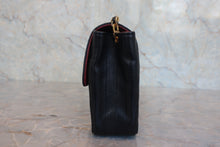 将图片加载到图库查看器,CHANEL/香奈儿 CF 链条包 羊皮 Black/Gold hadware(黑色/金色金属) 肩背包 800040046