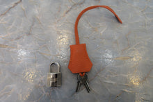 Load image into Gallery viewer, HERMES BIRKIN 25 Togo leather Orange □K Engraving Hand bag 700020151
