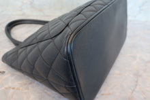 画像をギャラリービューアに読み込む, CHANEL/シャネル 復刻トート キャビアスキン ブラック/ゴールド金具 トートバッグ 700110019