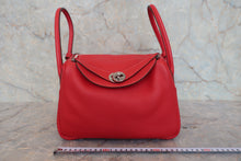 将图片加载到图库查看器,HERMES LINDY 26 Verso Clemence leather Rouge casaque/Rose lipstick □P刻印 Shoulder bag 800010159