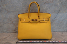 Load image into Gallery viewer, HERMES BIRKIN 25 Togo leather Soleil □M Engraving Hand bag 700060055