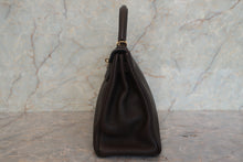 Load image into Gallery viewer, HERMES KELLY 28 Clemence leather Chocolat □J Engraving Shoulder bag 700120063
