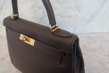 Load image into Gallery viewer, HERMES KELLY 28 Clemence leather Chocolat □J Engraving Shoulder bag 700120063