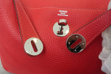 将图片加载到图库查看器,HERMES LINDY 26 Verso Clemence leather Rouge casaque/Rose lipstick □P刻印 Shoulder bag 800010159
