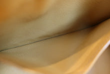 Load image into Gallery viewer, HERMES BIRKIN 25 Togo leather Soleil □M Engraving Hand bag 700060055