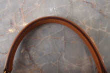 画像をギャラリービューアに読み込む, HERMES/エルメス ケリー28 クシュベル ゴールド 〇Q刻印 ショルダーバッグ 800010142