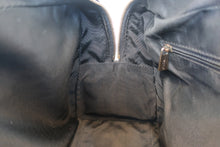 将图片加载到图库查看器,CHANEL/香奈儿 粗线包 手提包 羊皮 Black/Gold hadware(黑色/金色金属) 手提包 800020183