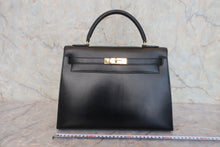 画像をギャラリービューアに読み込む, HERMES/エルメス ケリー32 ボックスカーフ ブラック 〇T刻印 ショルダーバッグ 800010080